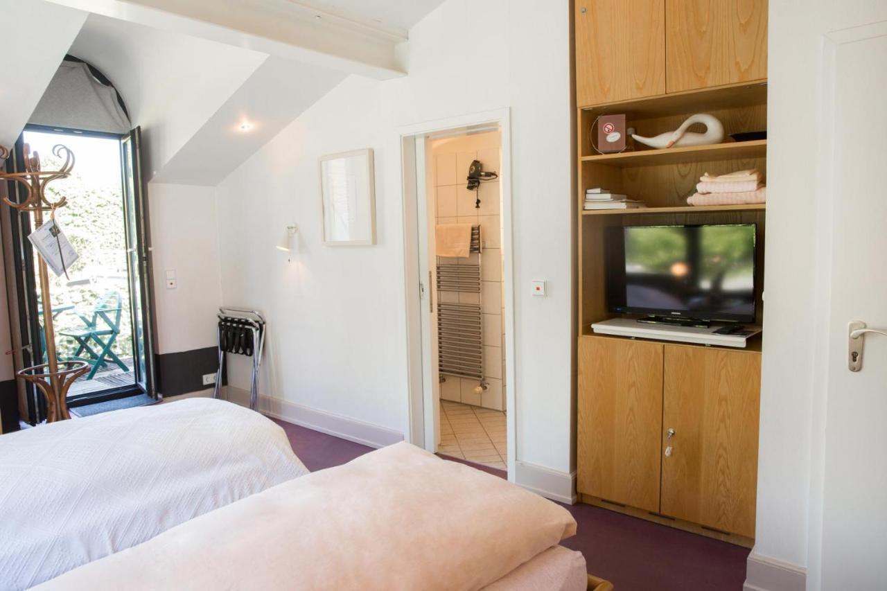 Air Boardinghouse Tulip Stockum, Zu Fuss - 3 Minuten Zur Messe Düsseldorf Buitenkant foto