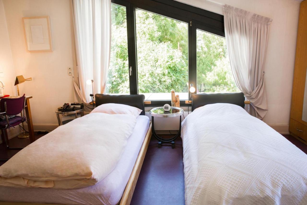 Air Boardinghouse Tulip Stockum, Zu Fuss - 3 Minuten Zur Messe Düsseldorf Buitenkant foto