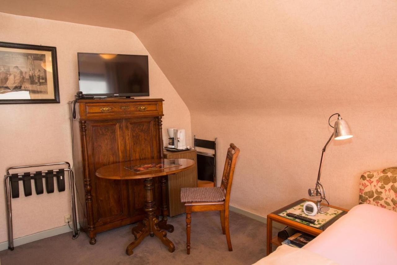Air Boardinghouse Tulip Stockum, Zu Fuss - 3 Minuten Zur Messe Düsseldorf Buitenkant foto