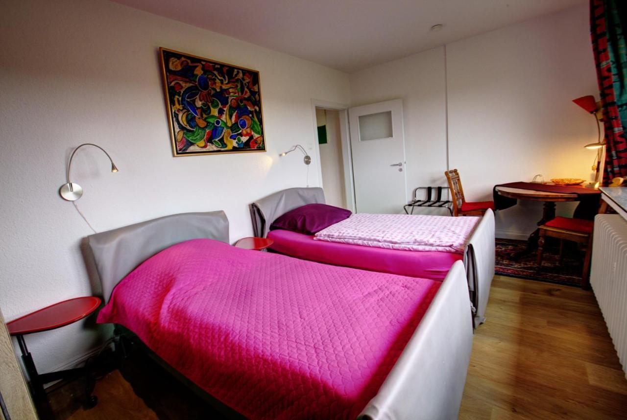 Air Boardinghouse Tulip Stockum, Zu Fuss - 3 Minuten Zur Messe Düsseldorf Buitenkant foto